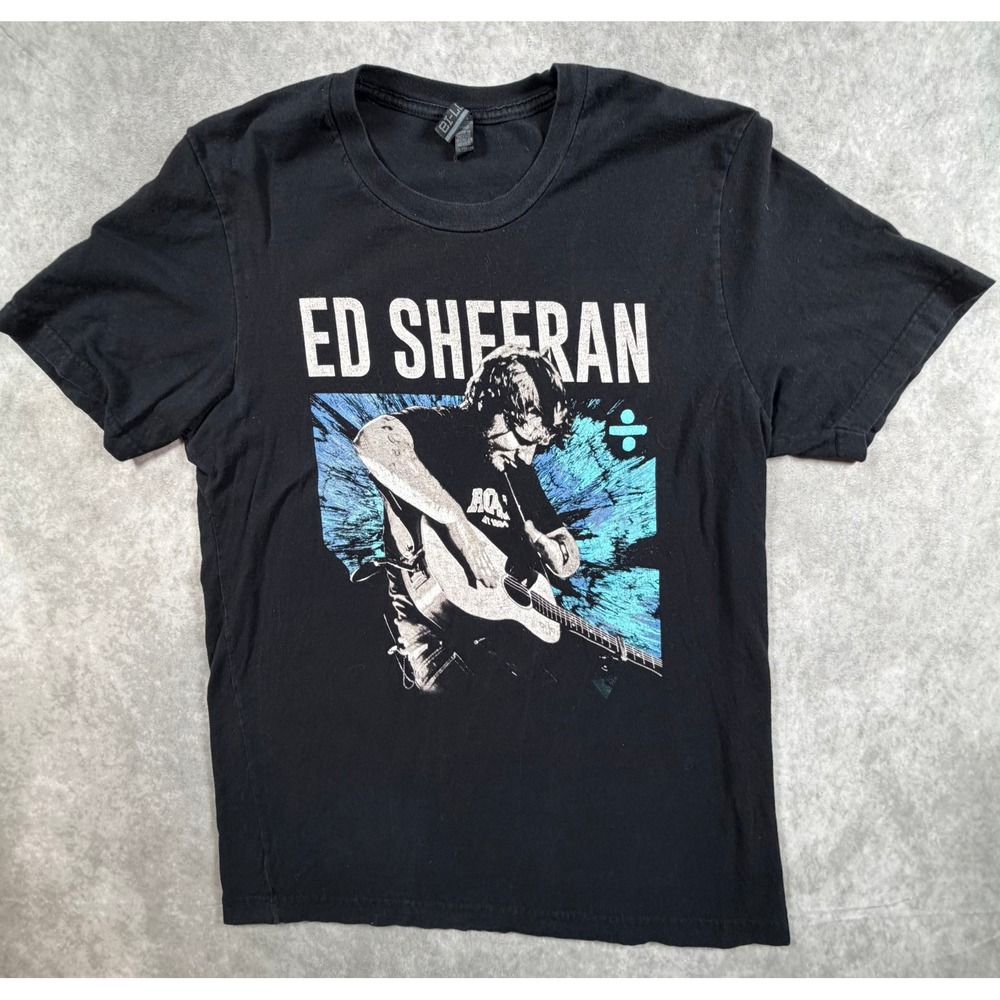 Ed Sheeran Mens Large T Shirt Black Divide World Tour 2018 Concert Graphic - Picture 1 of 9
